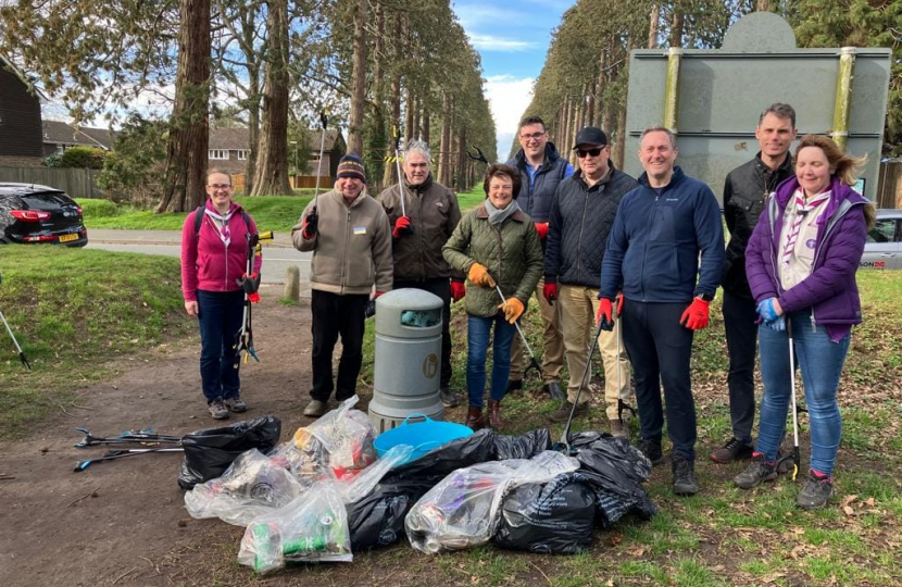 Pictured, volunteers and local community members on a litter pick in Heatherside